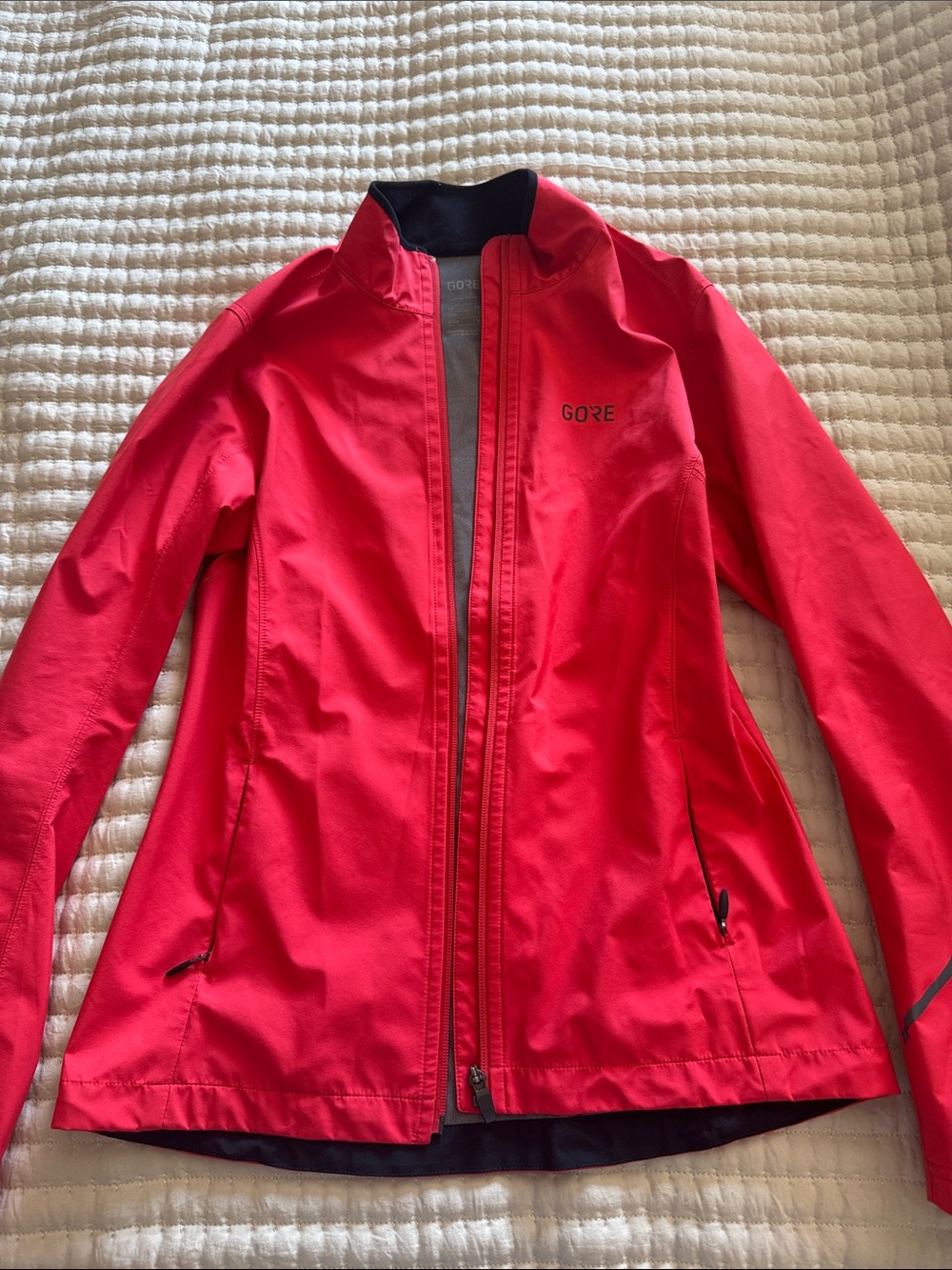Gorewear R3 Partial Gore-Tex infinium jacket pink/red
